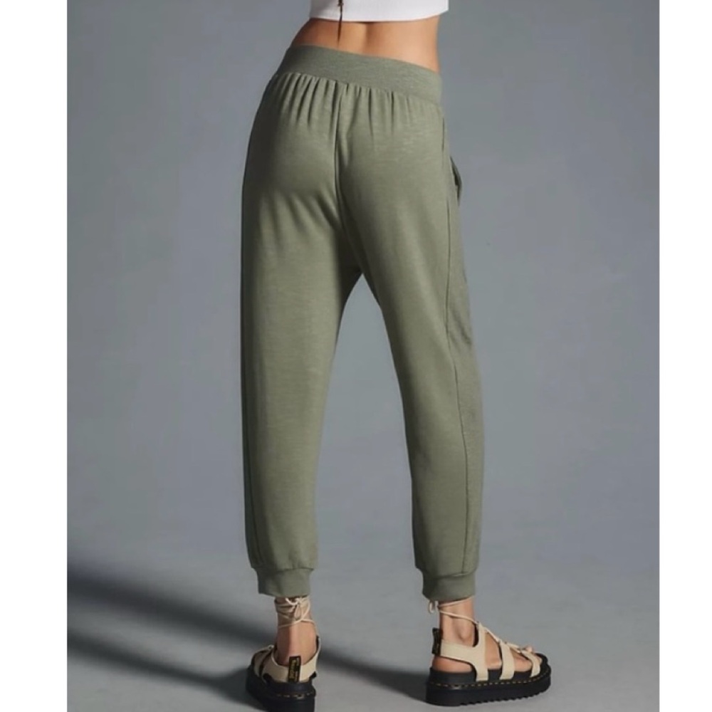 ANTHROPOLOGIE • Daily Practice Olive Green Relaxed Fit Joggers, 3X - Picture 3 of 16